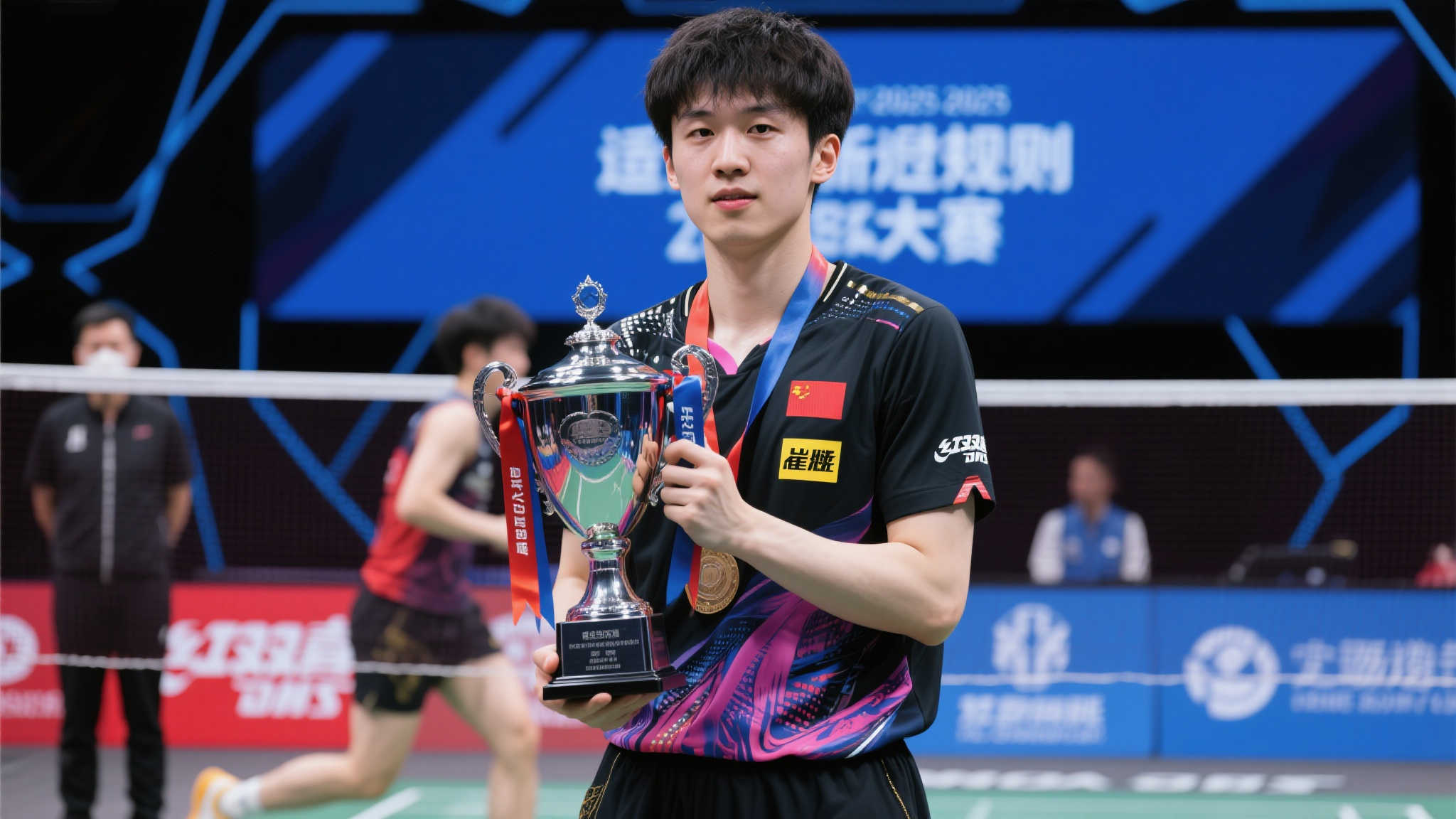 一个涉及劳 一个涉及劳